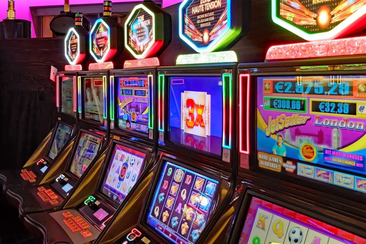 Responsible gaming reminder image for adults using tbaee in Bangladesh